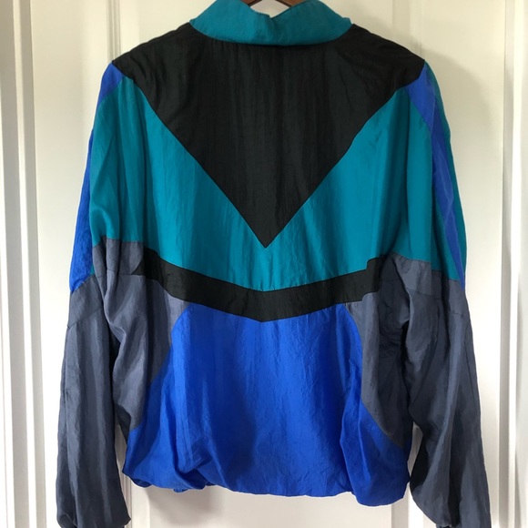 Color-Block Windbreaker - Picture 2 of 6